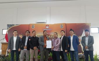 kamis, 6 Februari  2025